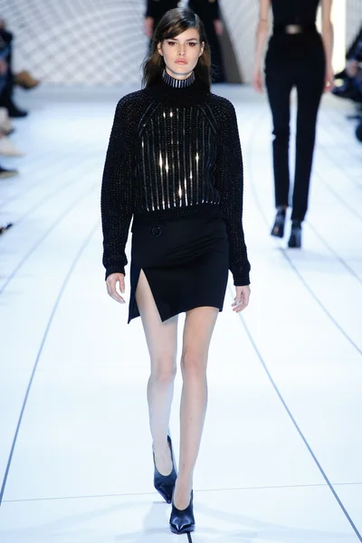 Look 5